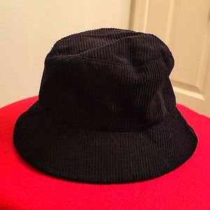 Black Bucket Hat